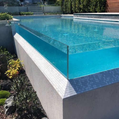 Glass Edge Pools