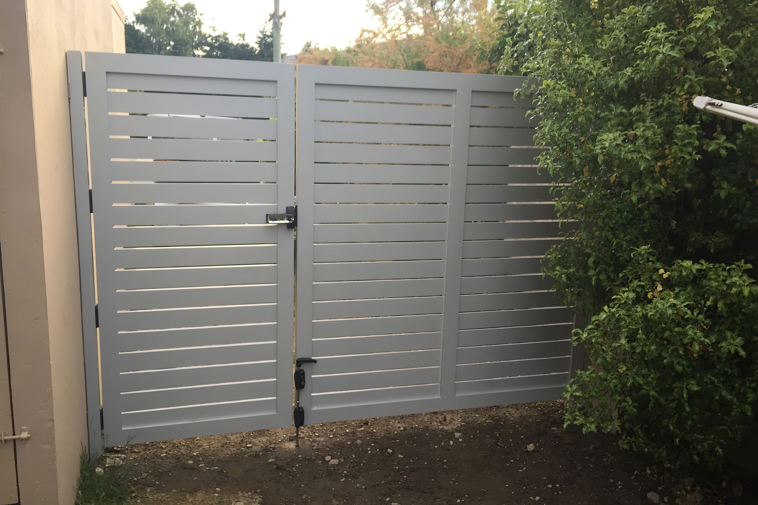 Slat Pathway Gates