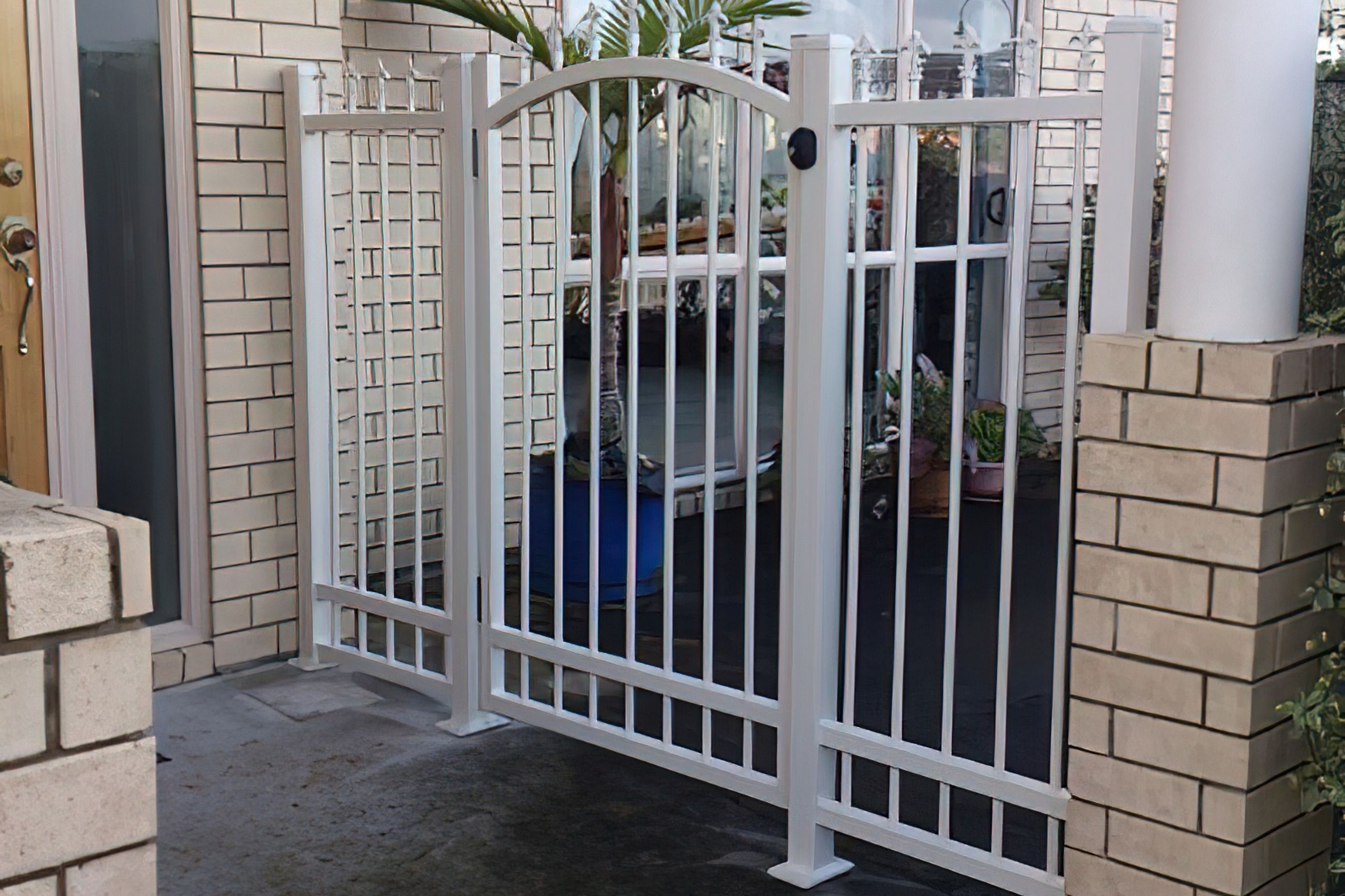 Tubular Pathway Gates