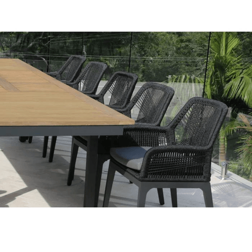 Barcelona Extension Table with 10 Serang Chairs