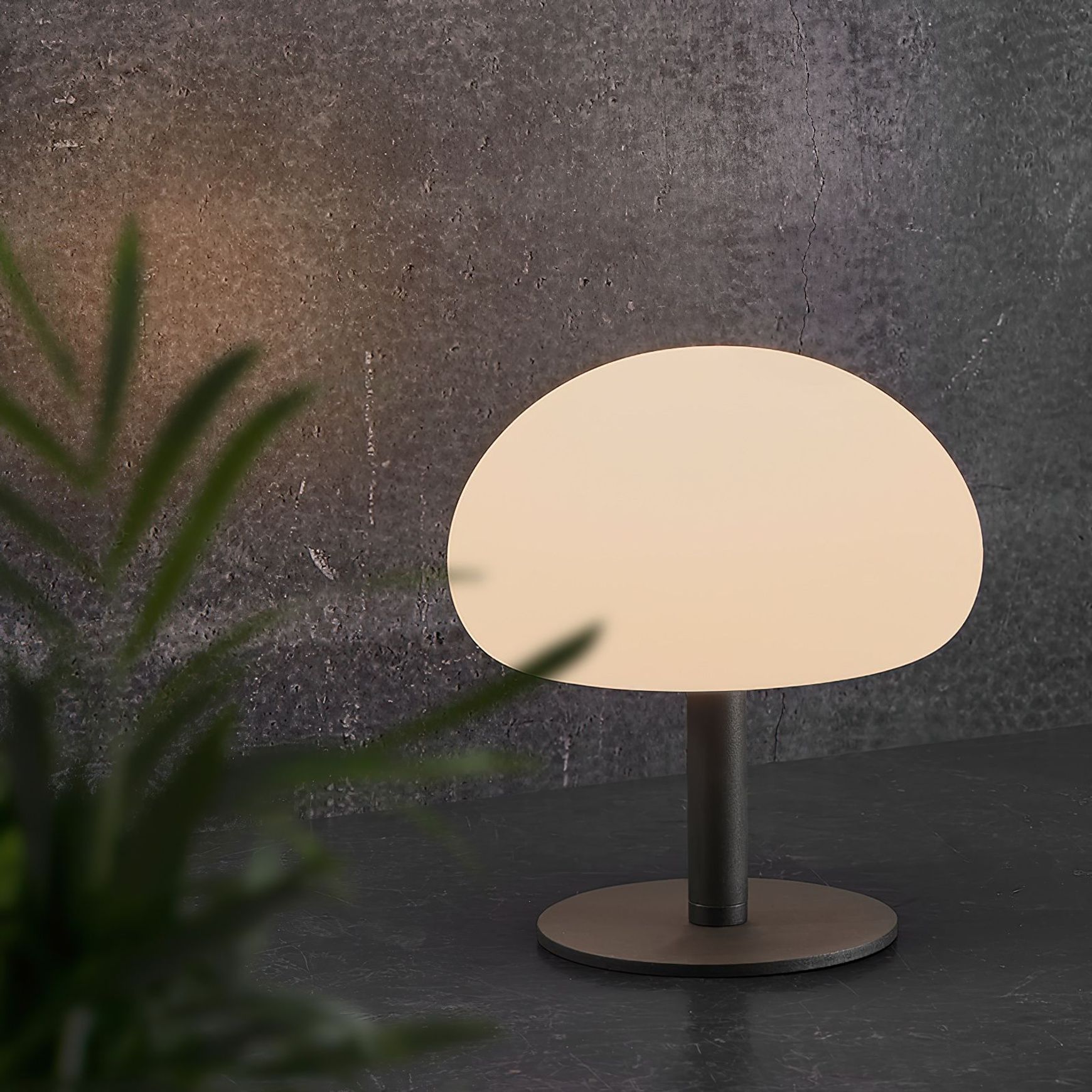 Sponge 20 Table Lamp