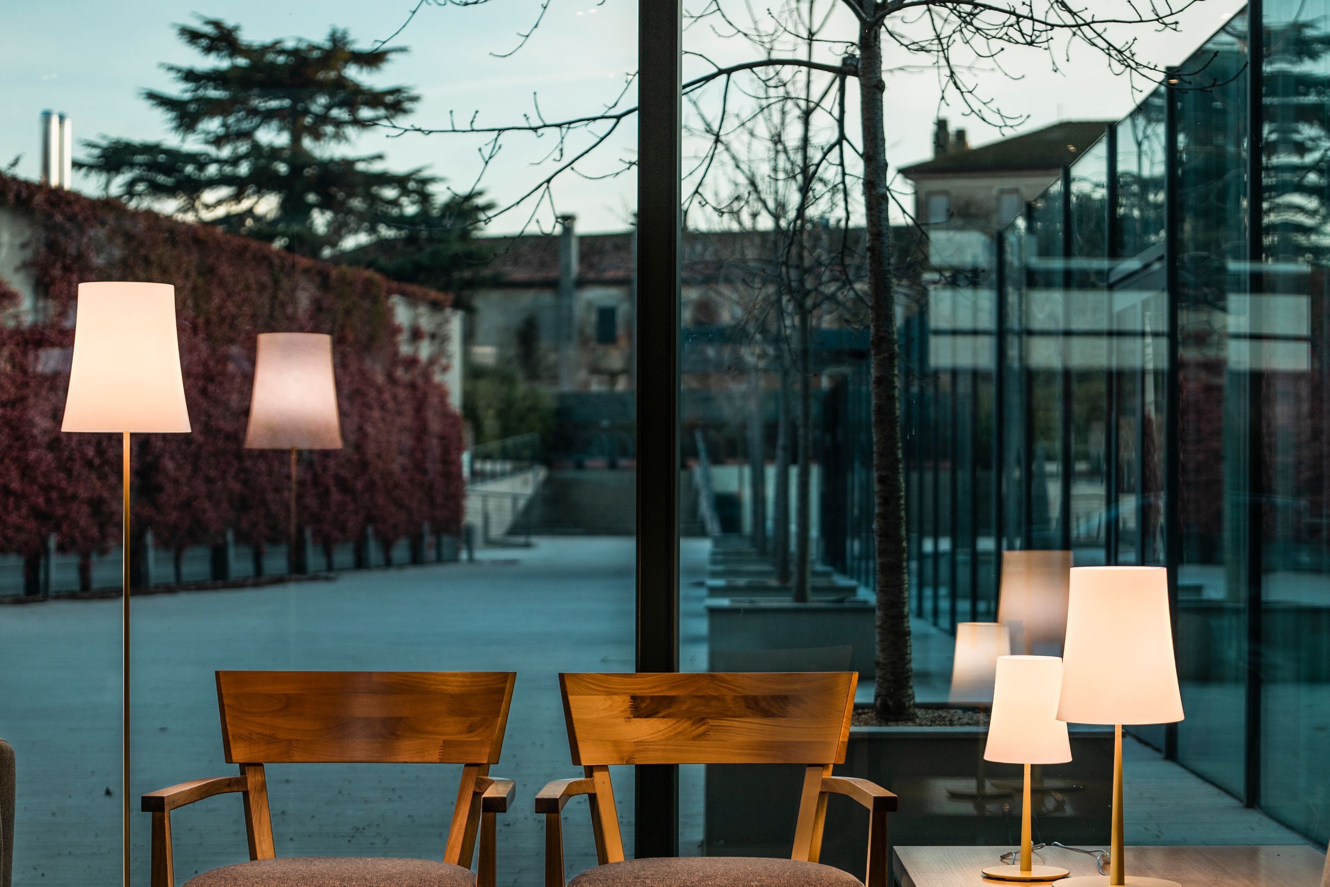 Birdie Easy Table Lamp