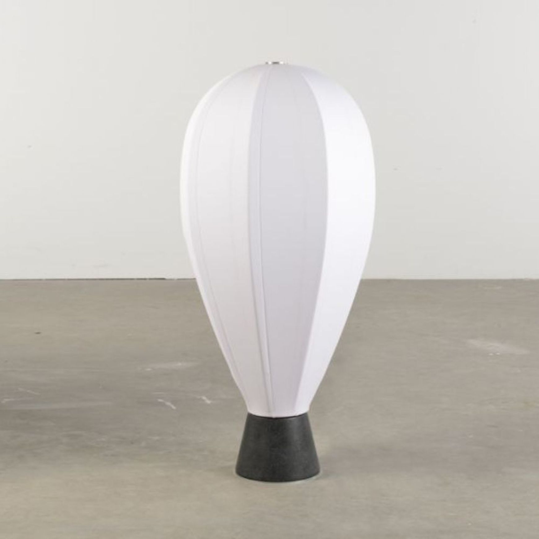 Up Table Lamp