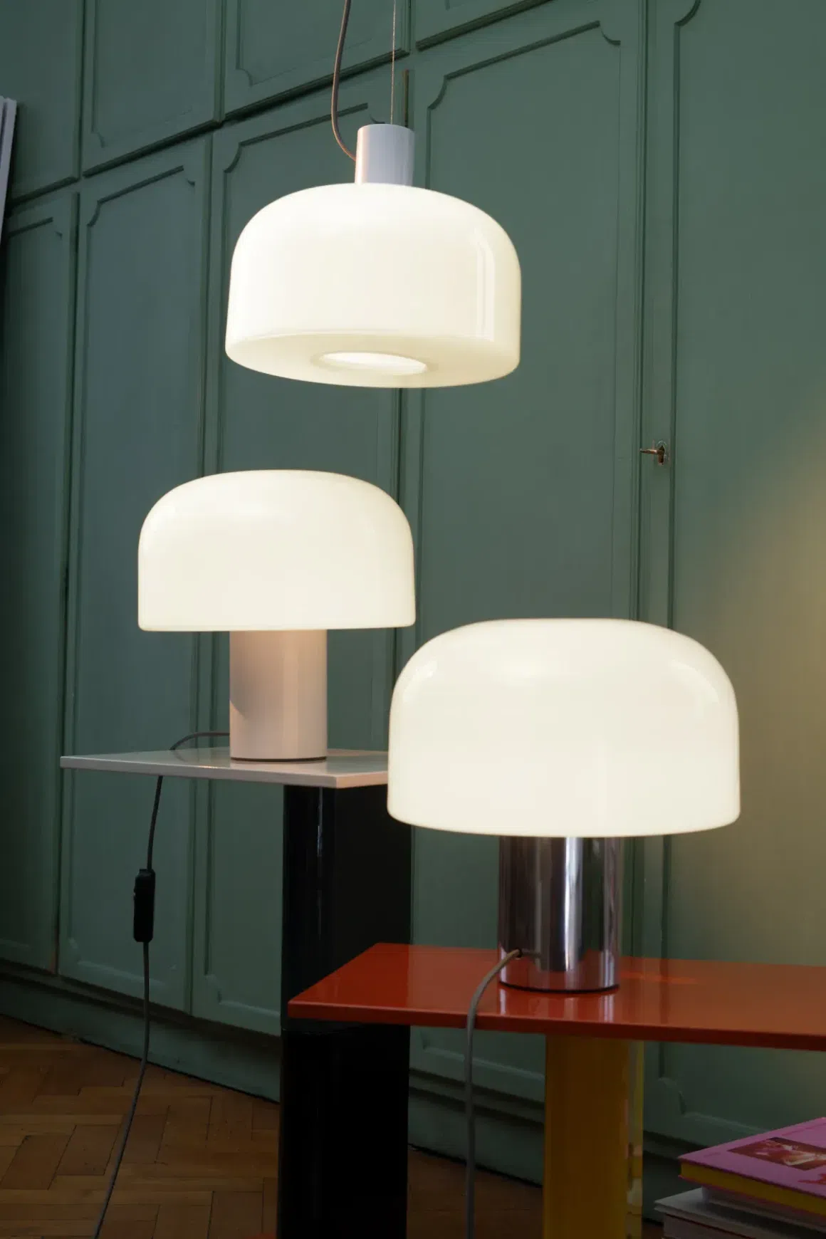 Bellhop Glass T Table Lamp by Flos