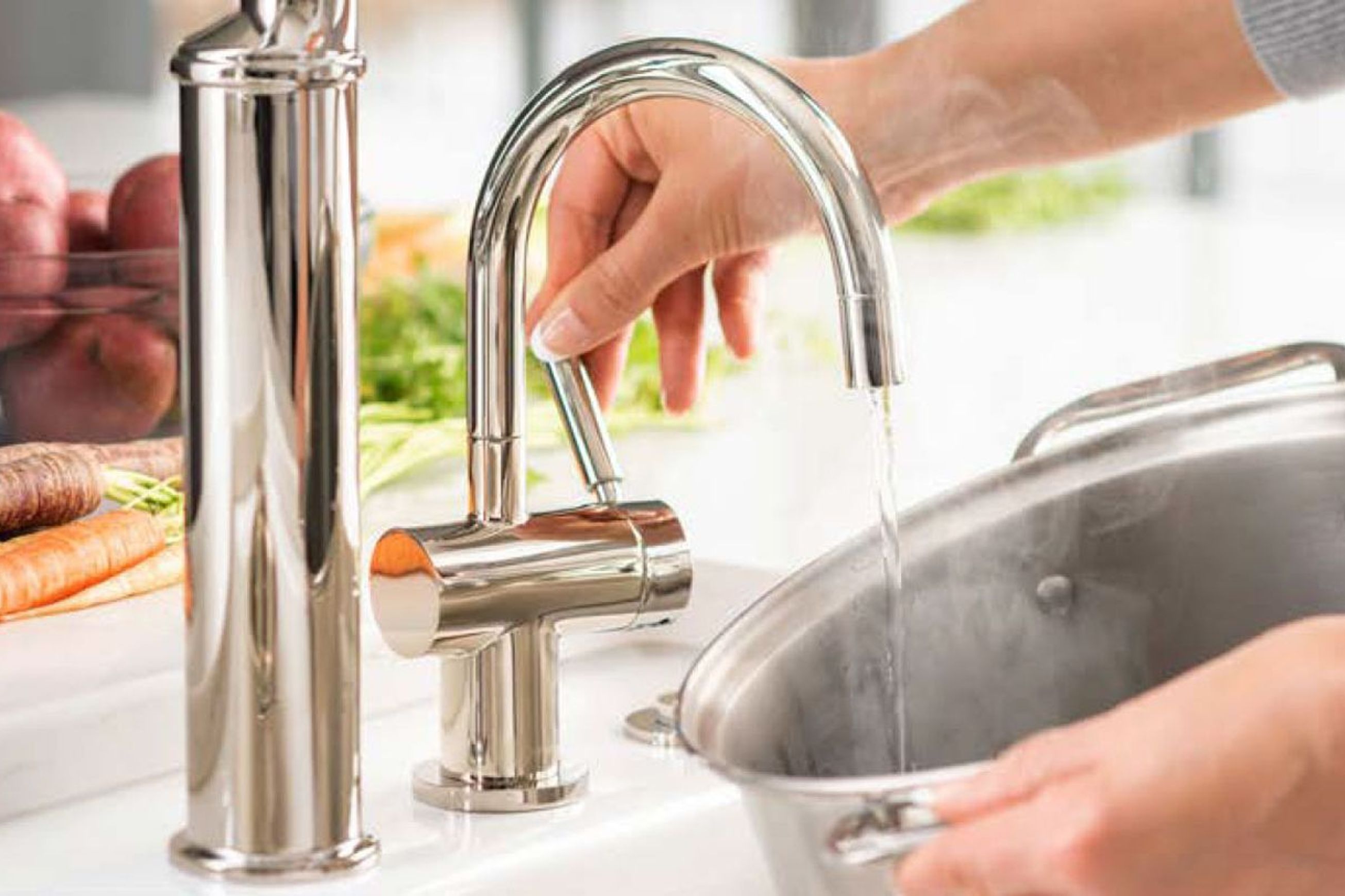 HC3300 | Near-boiling + Cold Filtered Water Tap