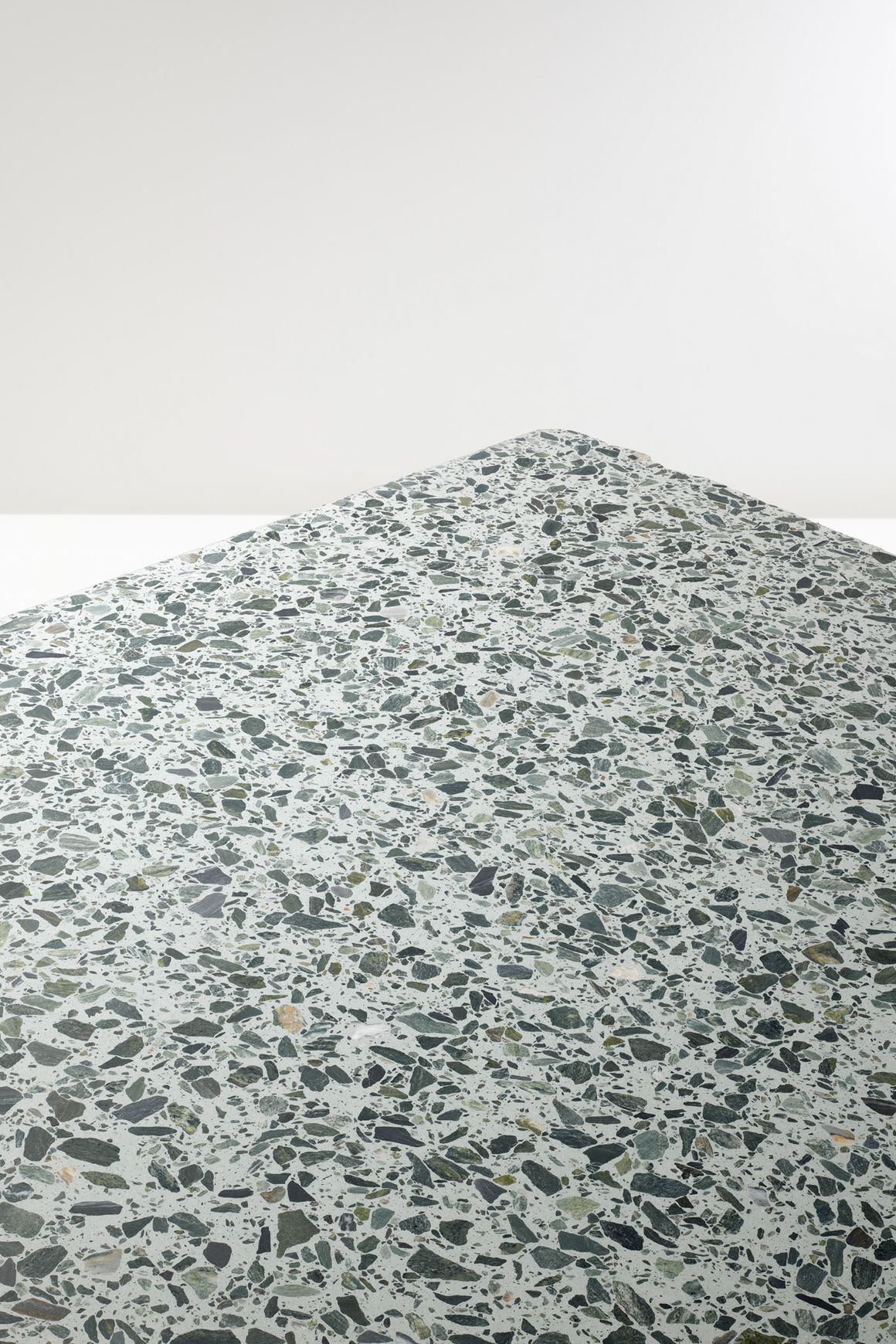 Peppermint Crisp | Terrazzo Slabs