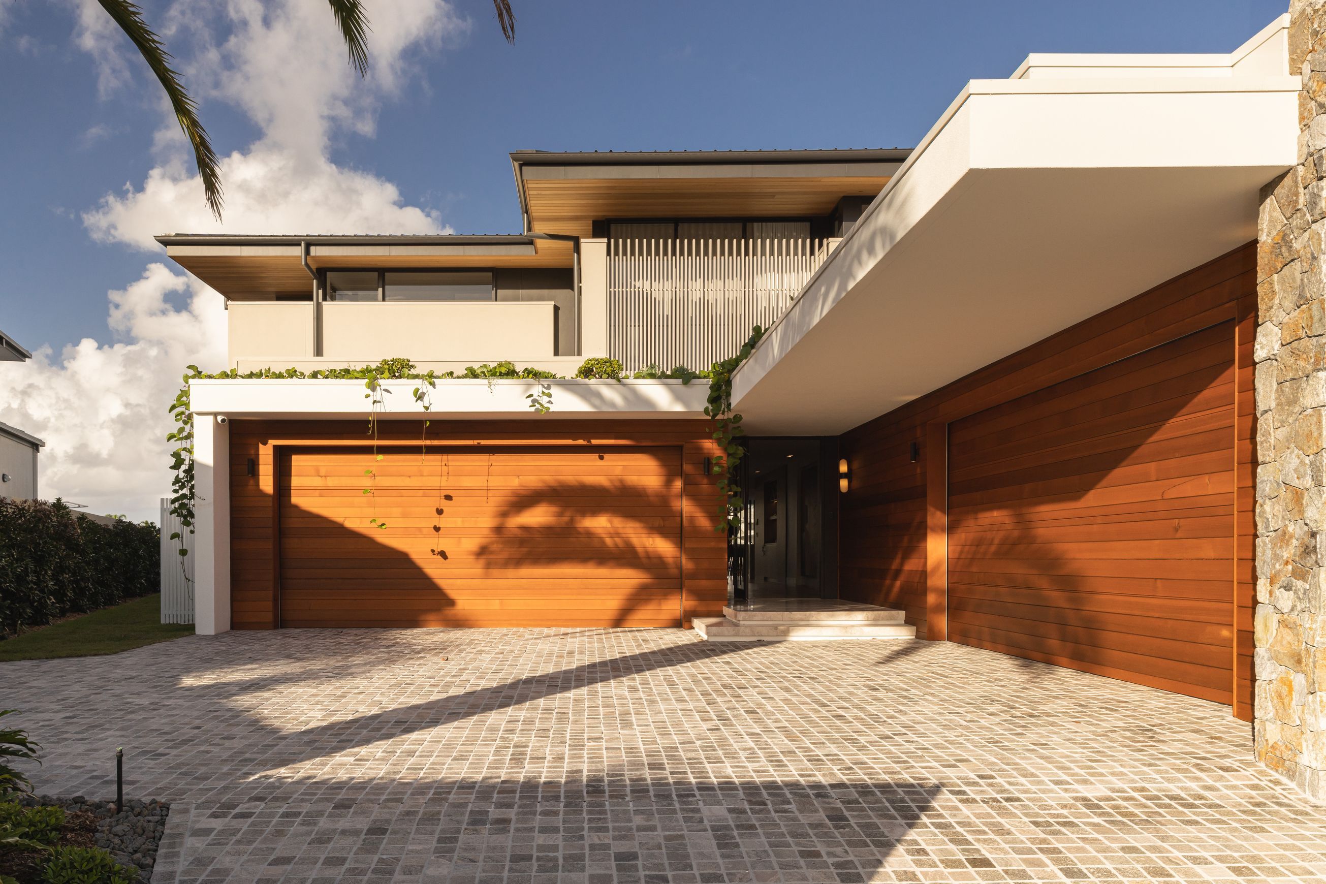 Timber Garage Doors | Timber Look