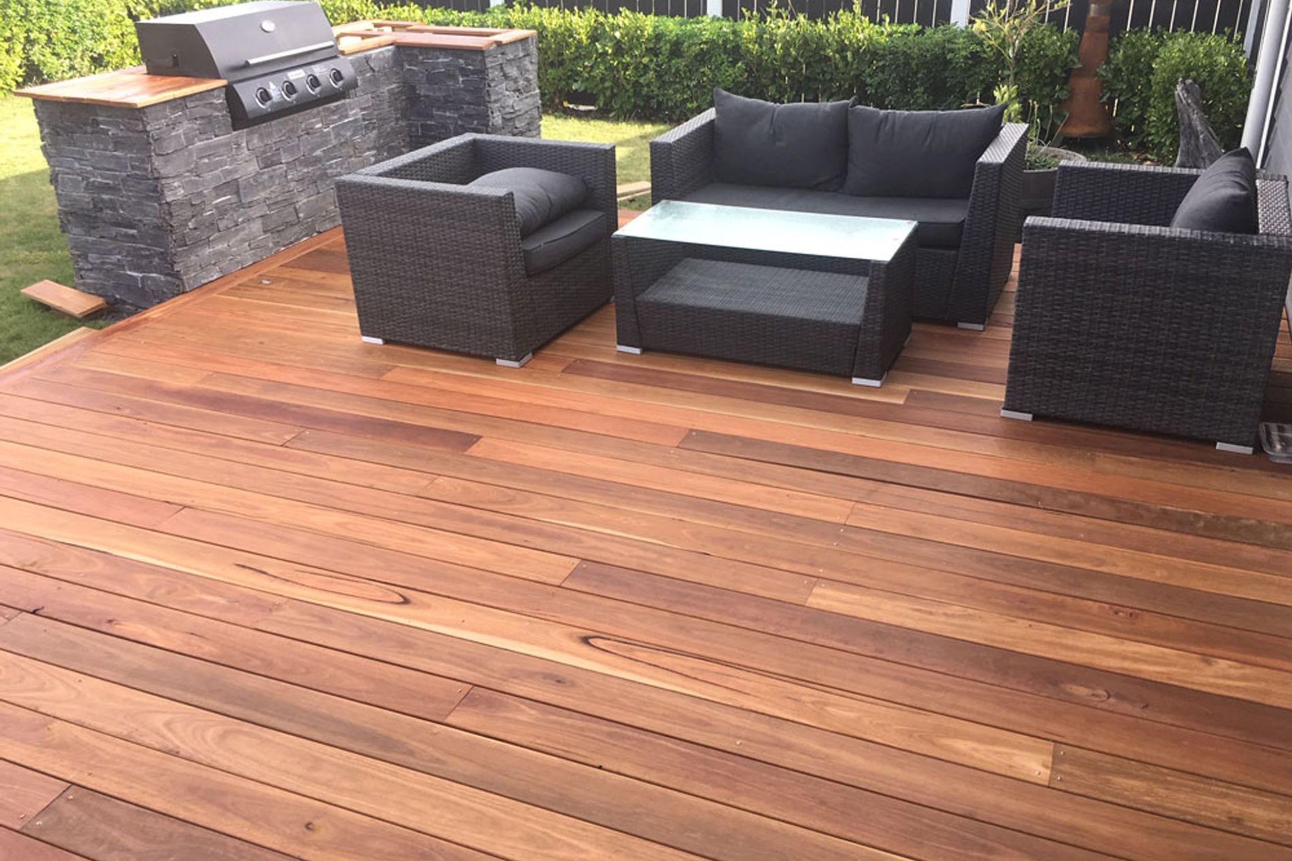Decking - Spotted Gum - Grey Iron Bark