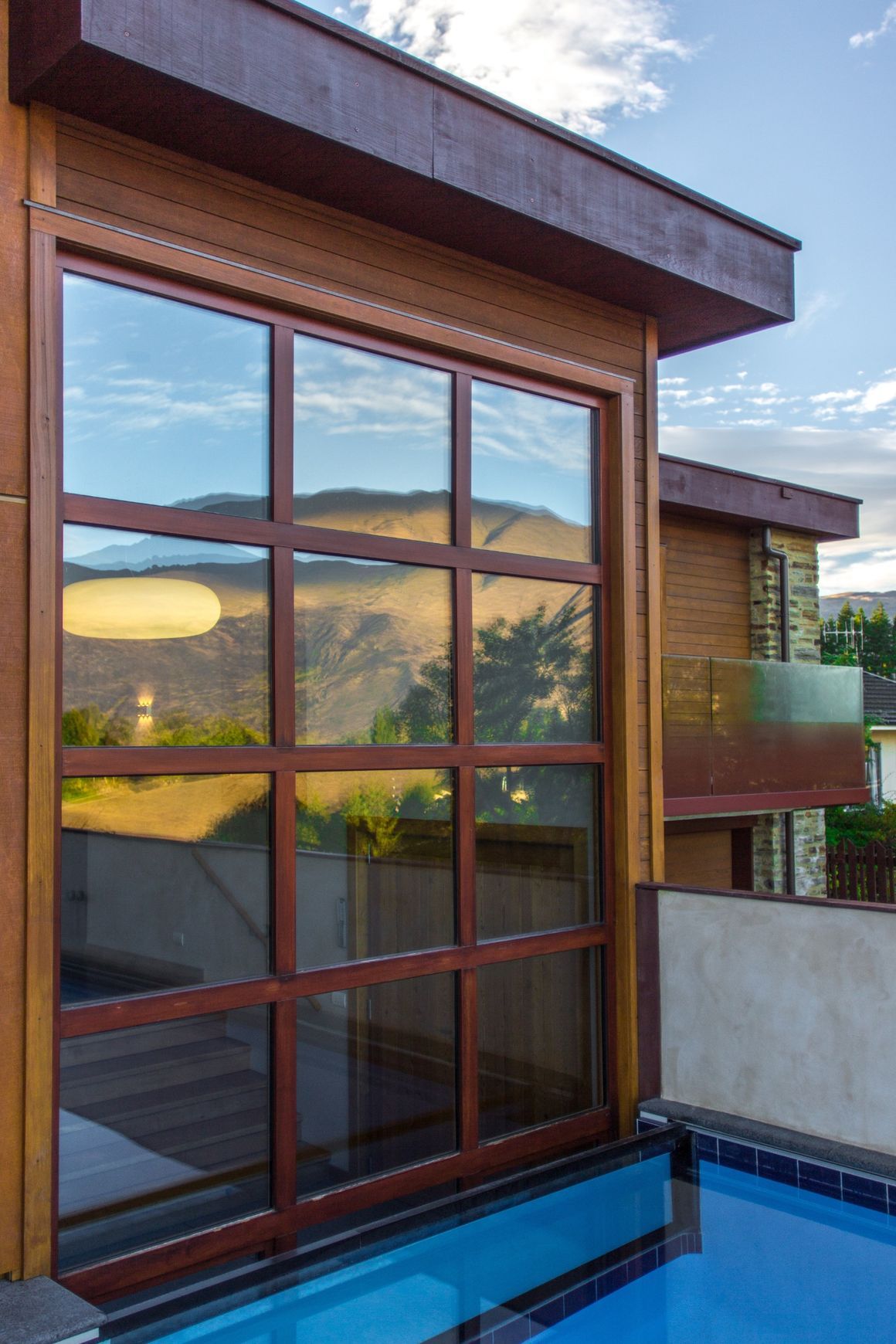 JSC Rusticated Timber Weatherboard System