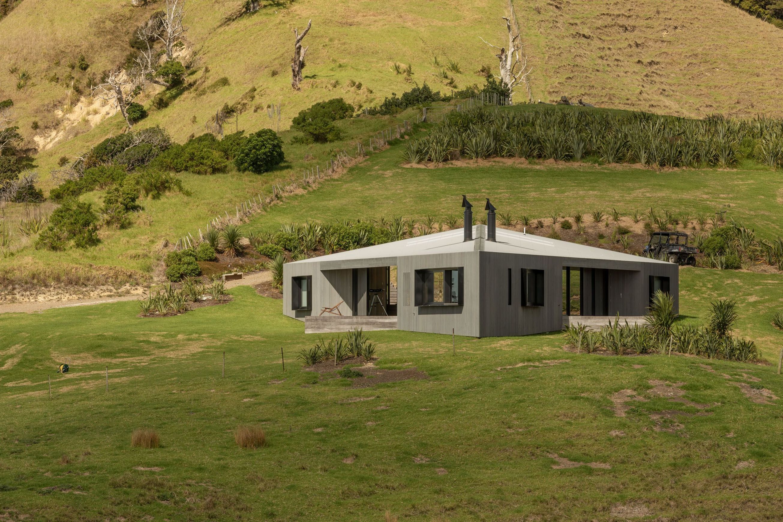 JSC Vertical Shiplap Timber Weatherboards