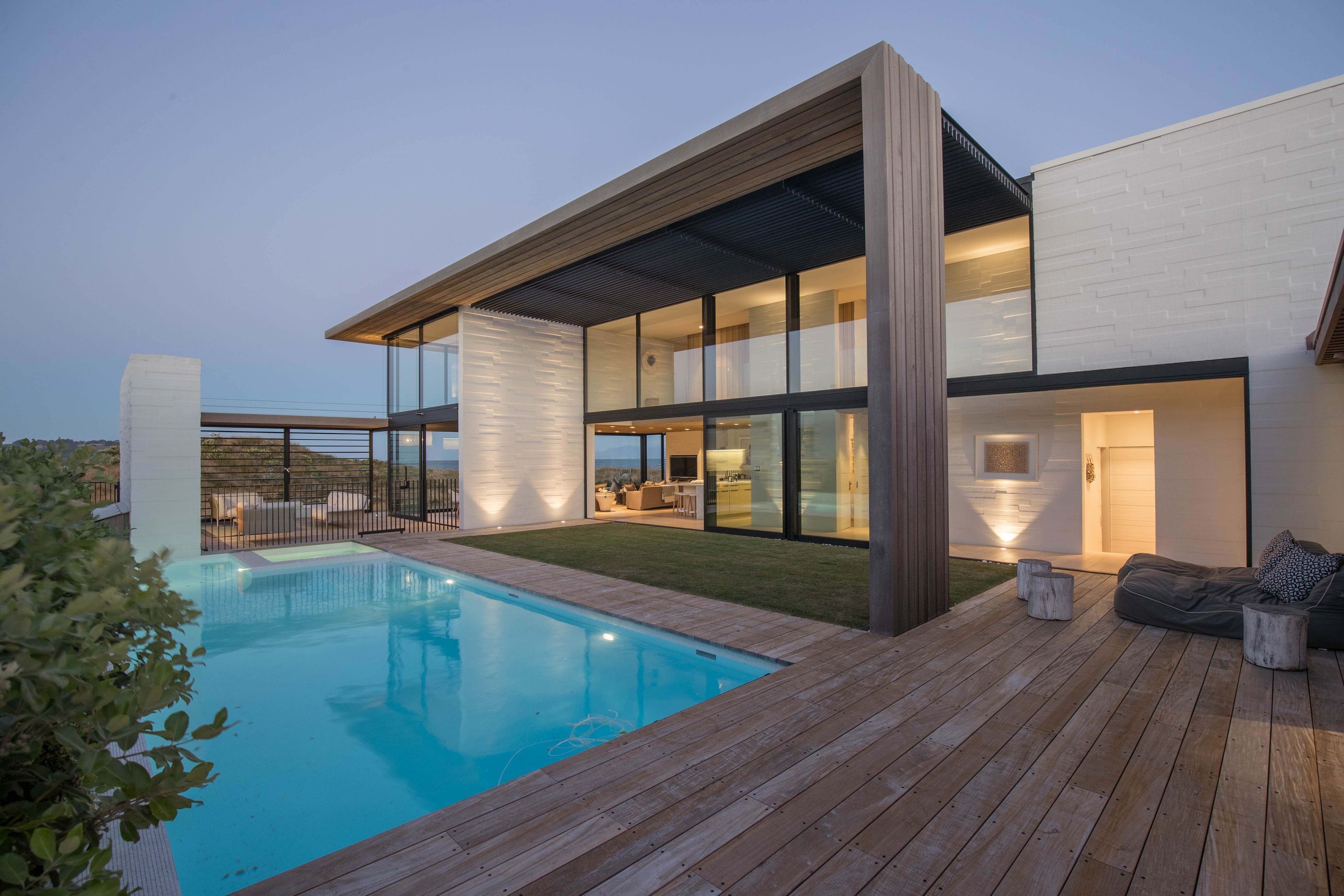JSC Vertical Shiplap Timber Weatherboards