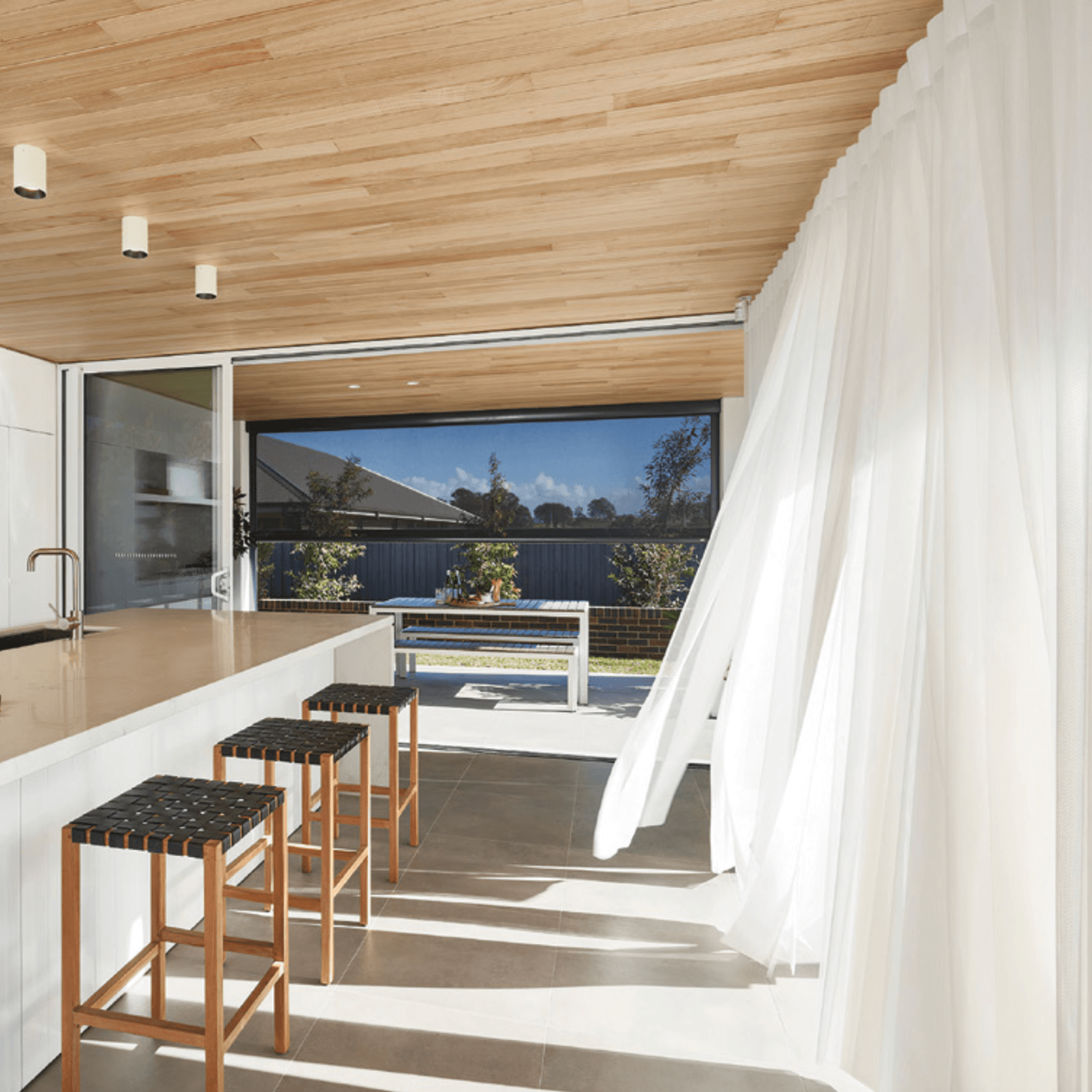 Luxaflex® LumiShade™