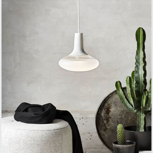 Dee Oval Pendant 2.0