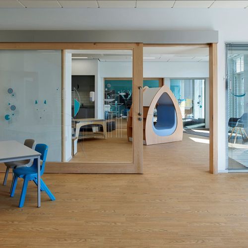 Altro Wood™ Adhesive-Free - R10 Safety Flooring