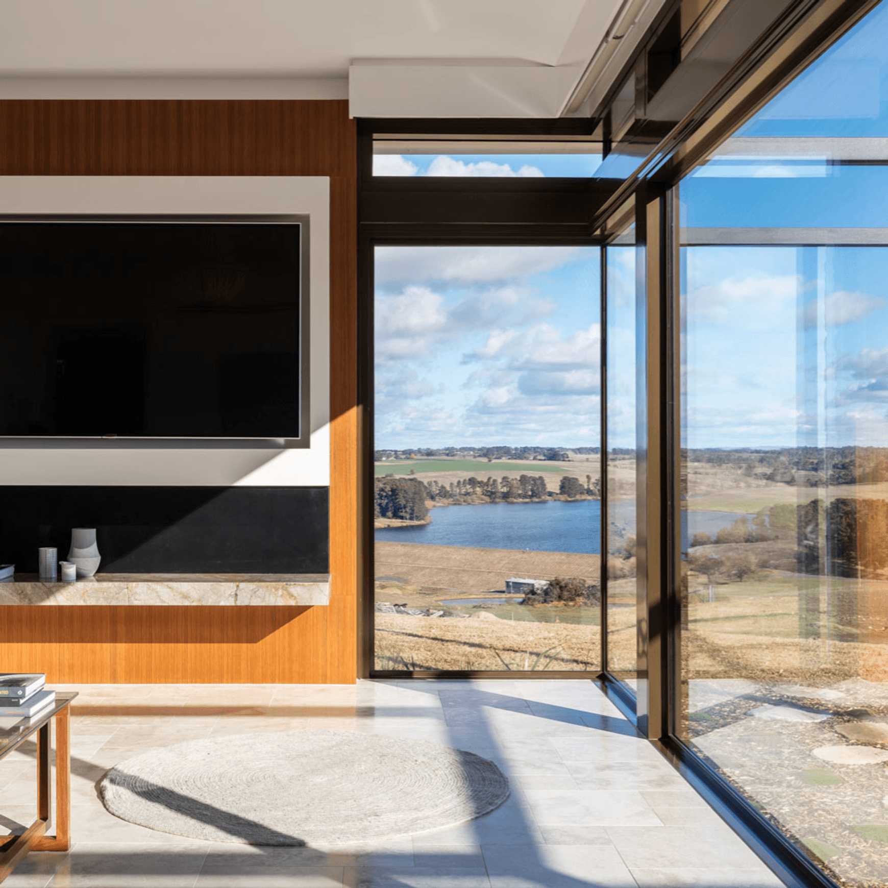 Elevate | Series 600 | Wide Offset 150mm Framing