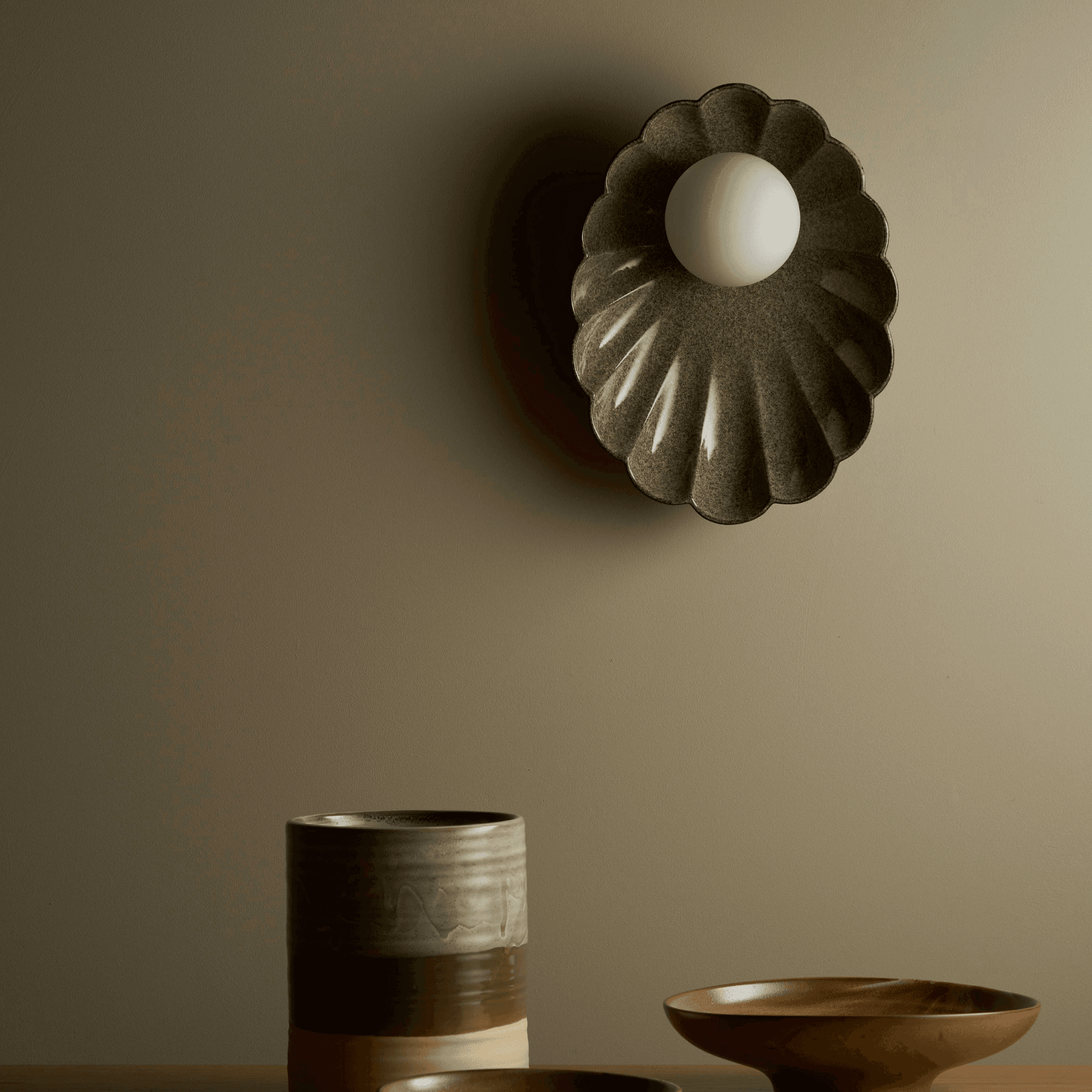 Ceramic Wall Oyster Sconce Light