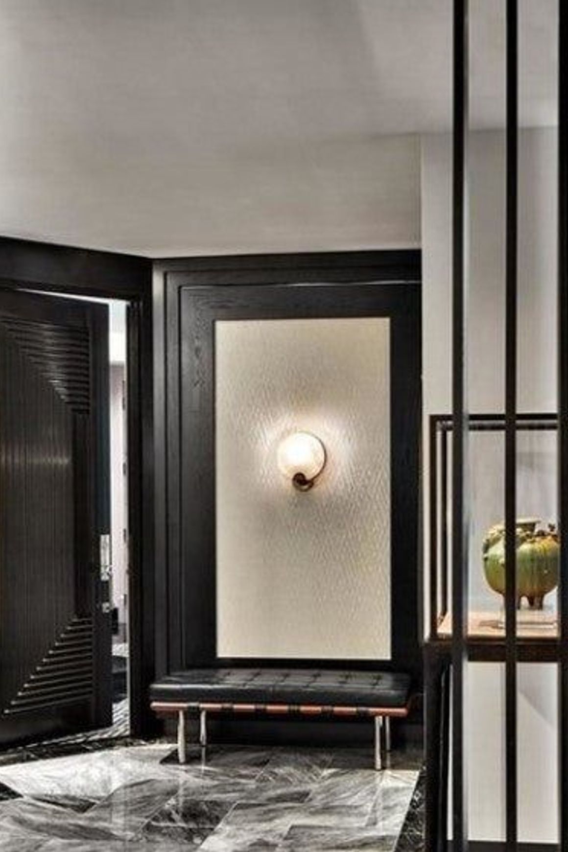 Visual Comfort AERIN Iveala Single Sconce