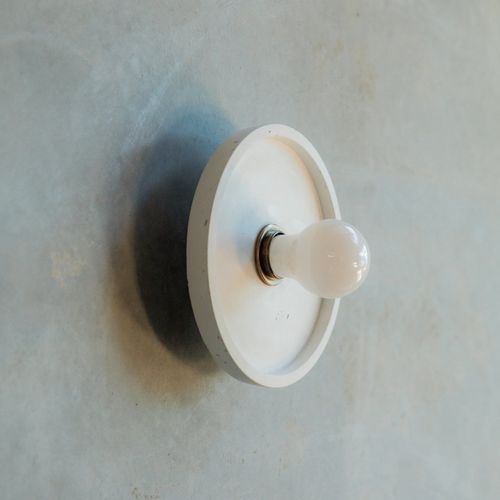 Loman Wall Light