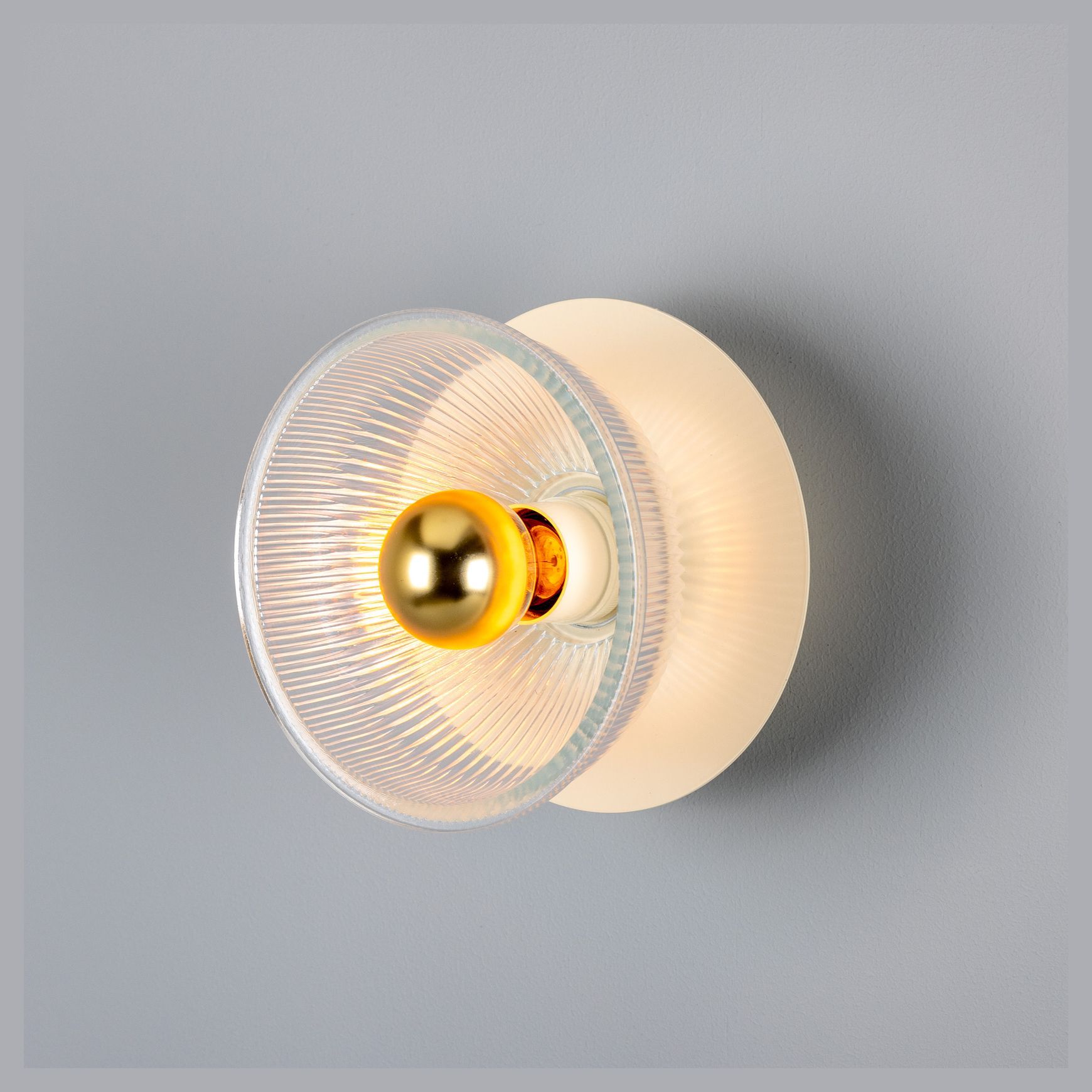 Eclipse Wall Light