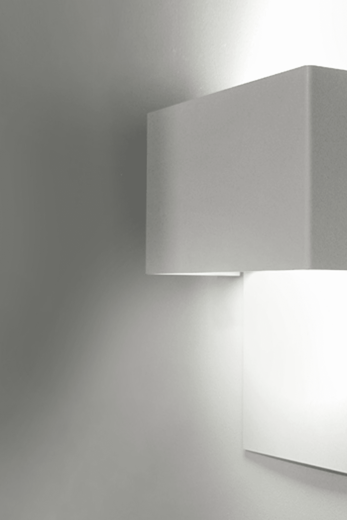 Plano Wall Light
