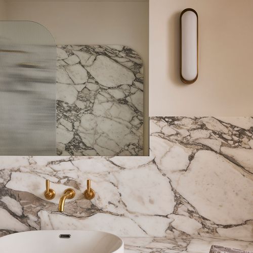 Bode Wall Light