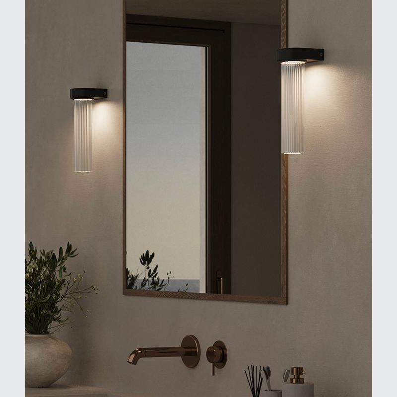 Edge Wall Light