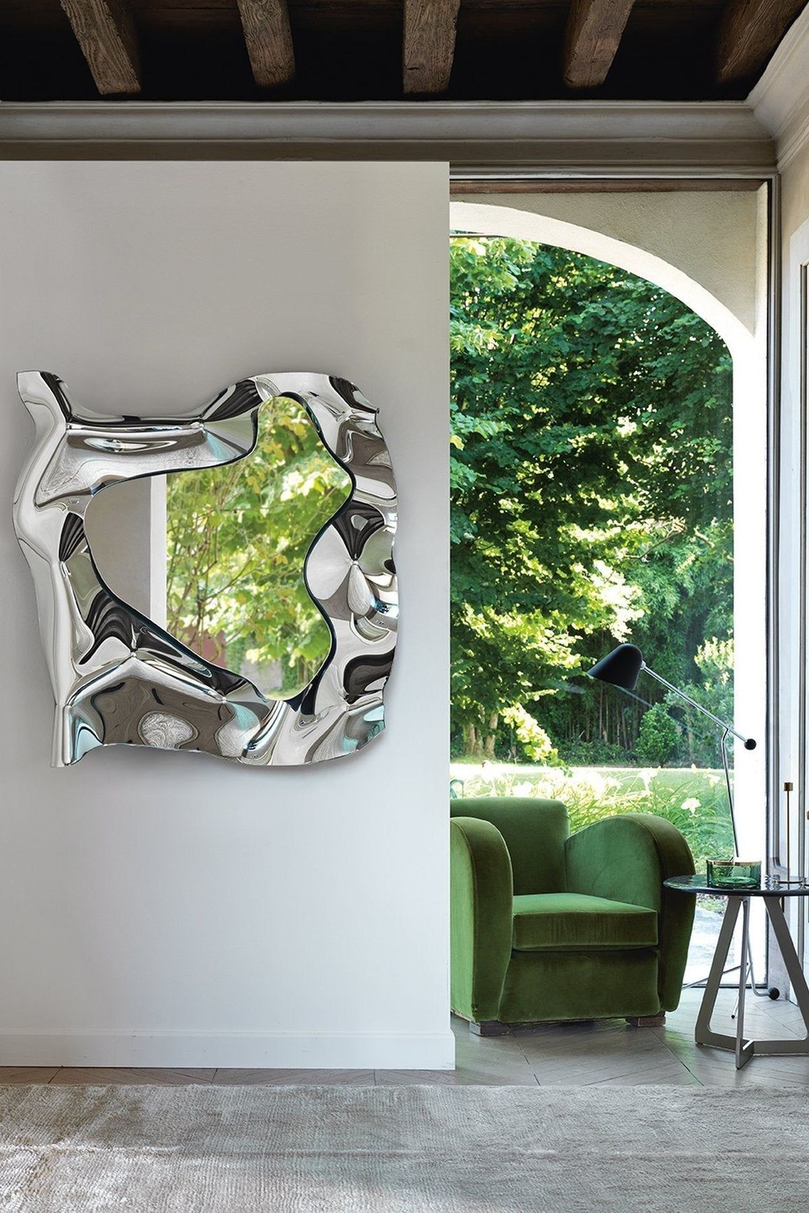 Christine Mirror