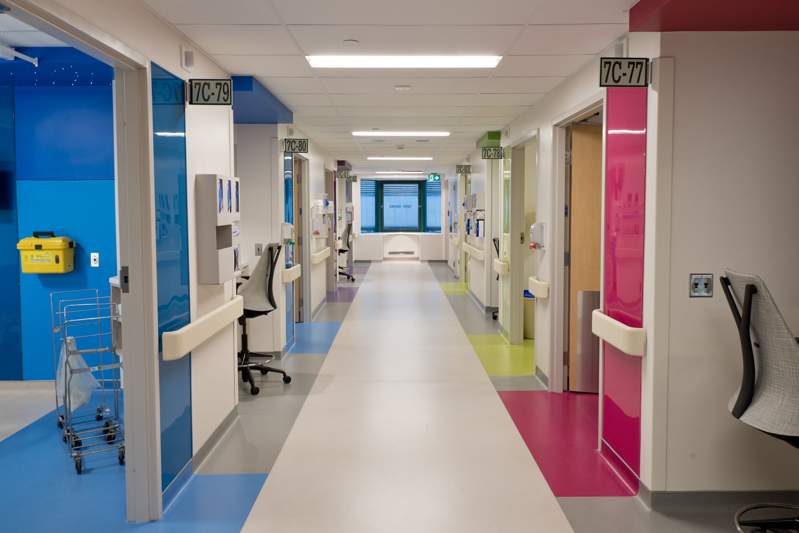 Altro Whiterock Chameleon™ Gloss Wall Lining