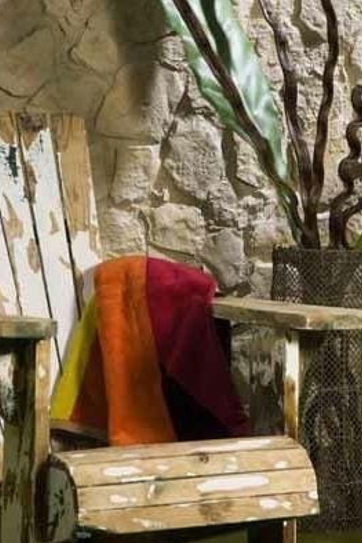 Flint Stone Wall Panels by Muros - Interior Stone Wall