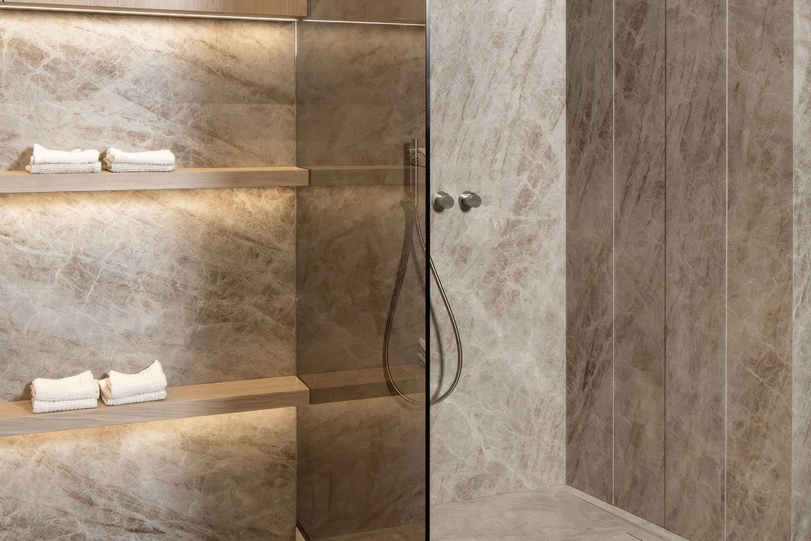Iconic Life | Porcelain Tiles