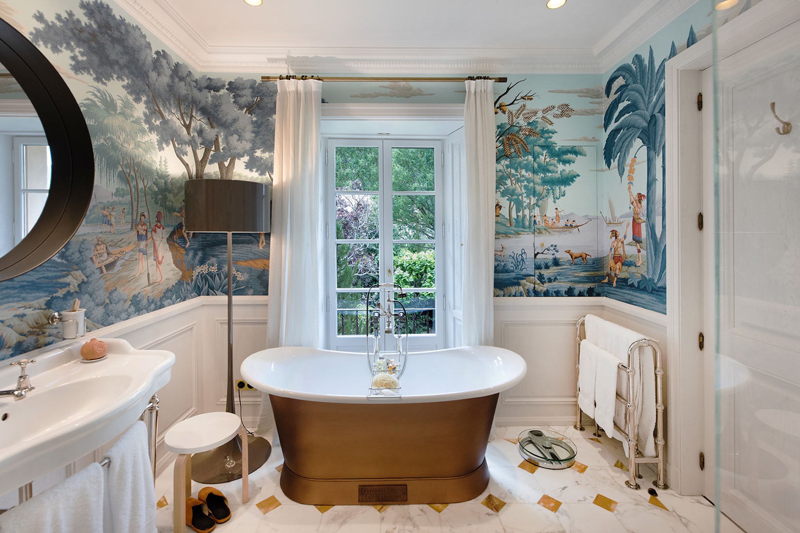 De Gournay Les Sauvages de la Mer Pacifique | Wallpaper