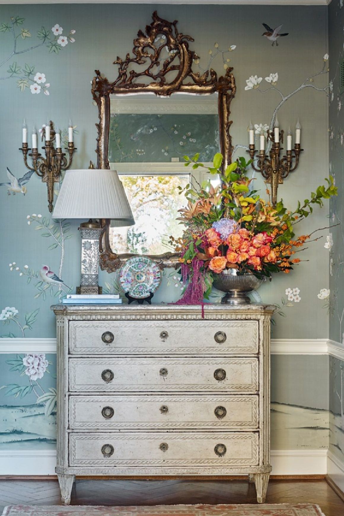 De Gournay Badminton | Wallpaper
