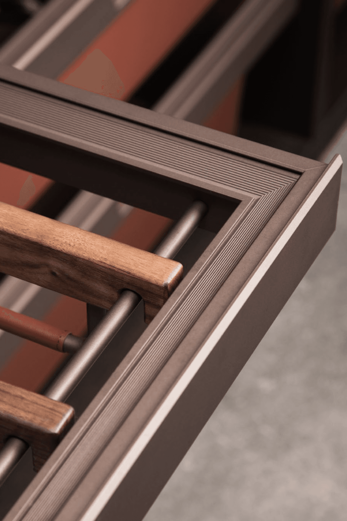 Basistem BRUGG Wood Pants Hanger