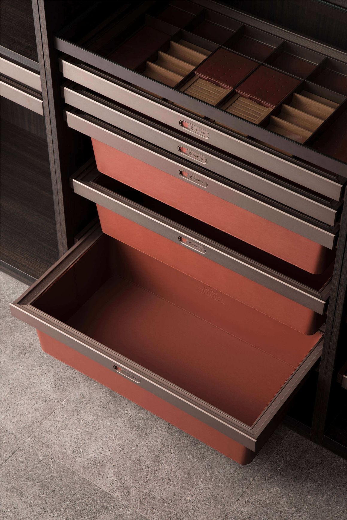 BASISTEM BRUGG Clothing DRawer