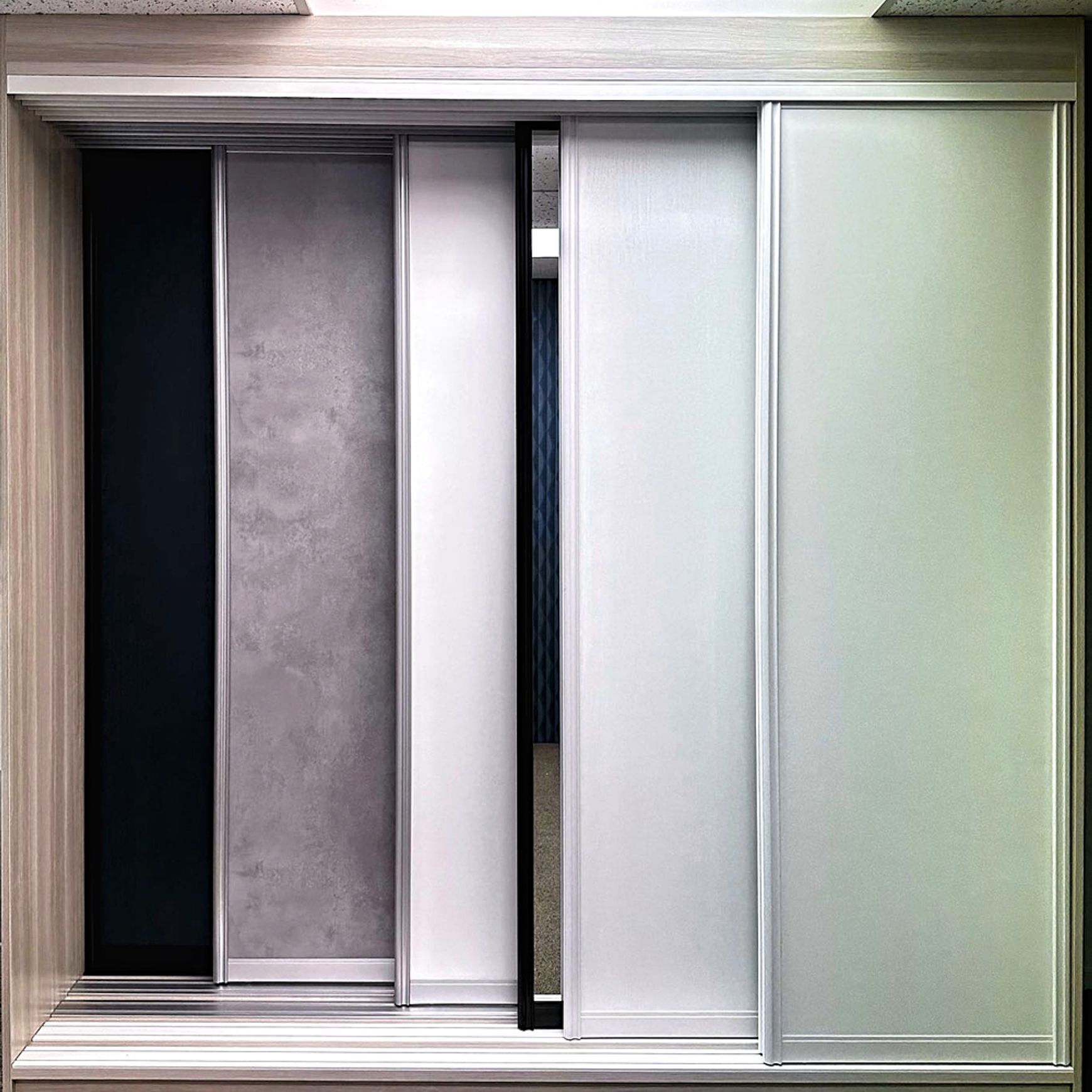 sliding door