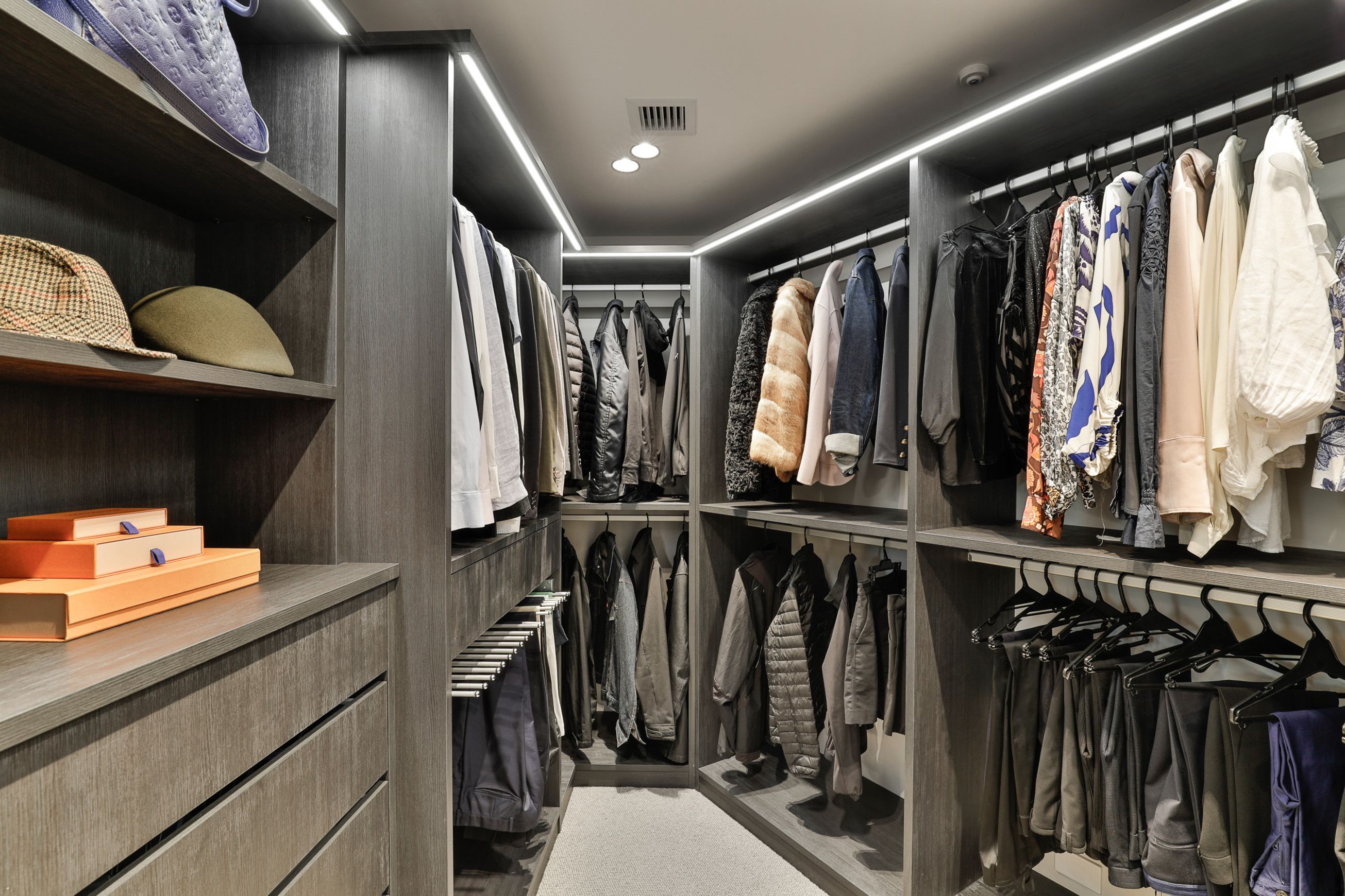 Bespoke Custom Wardrobe