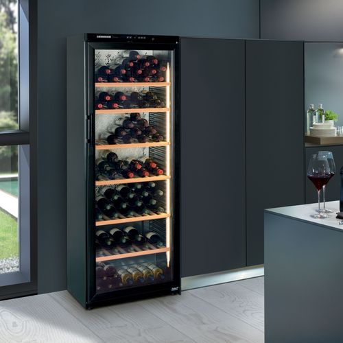 WKb 4612 Barrique | Single Zone Freestanding Wine Cellar