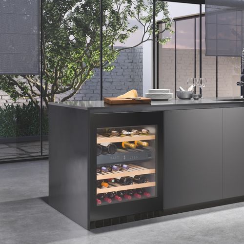 Liebherr Built Under Multi Temp Wine Cabinet