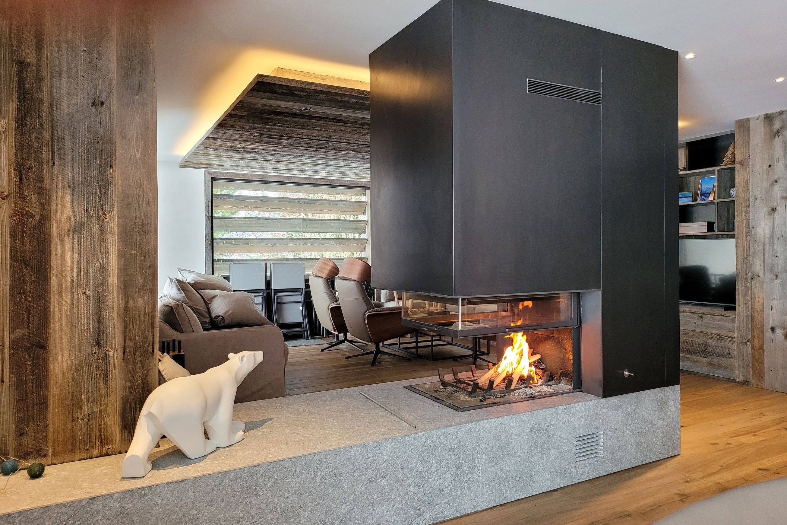 Axis EPI950 - Three Sided Wood Fireplace