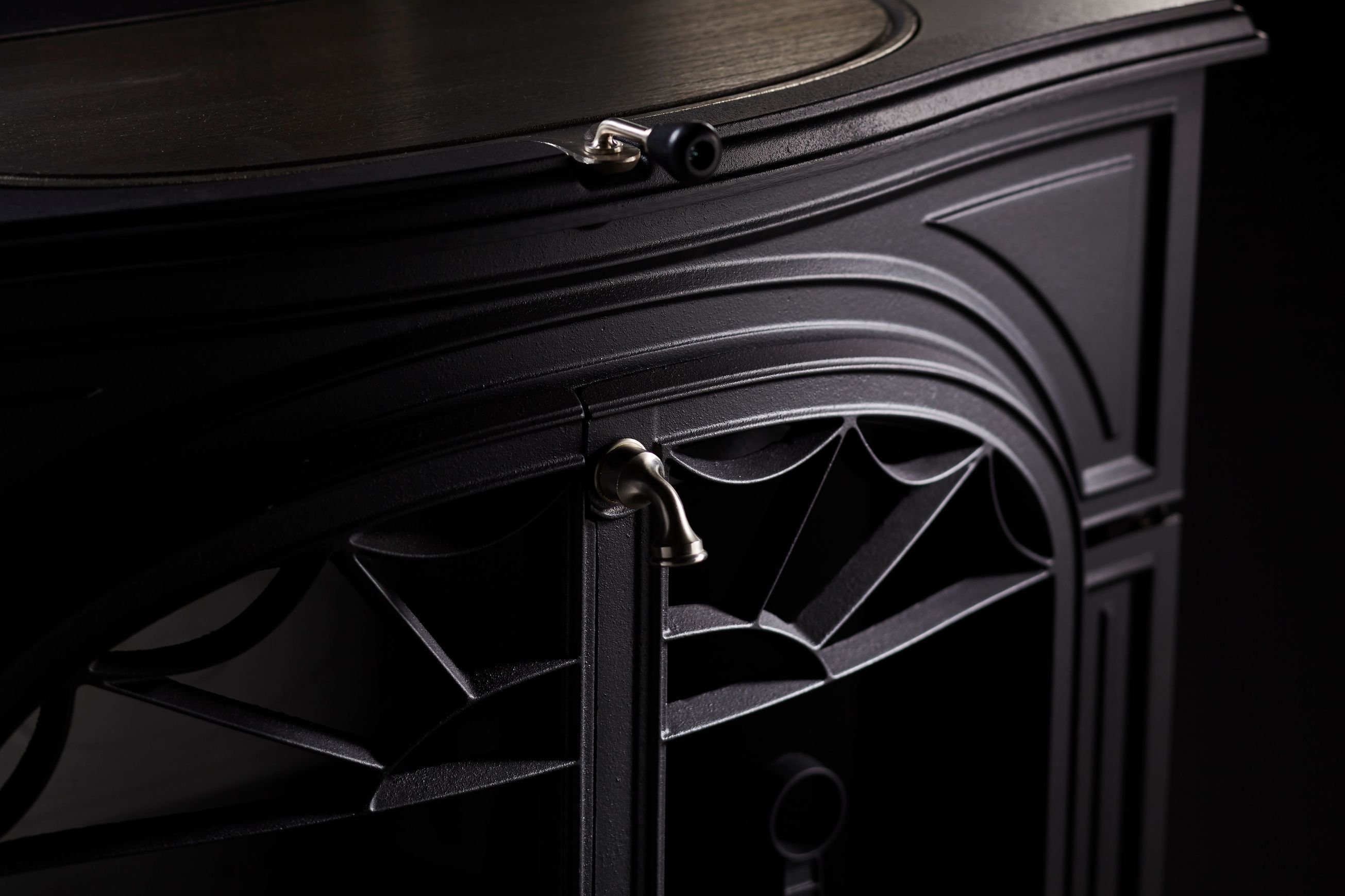 Defiant Slow Combustion Wood Fireplace