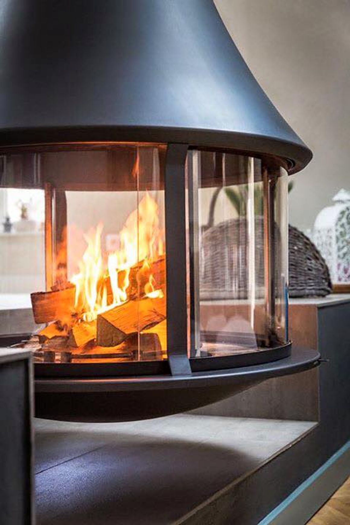 Jc Bordelet Zelia 908 Suspended Fireplace
