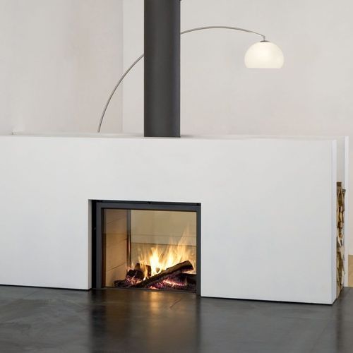Stuv 21 - Double Sided Built-in Fireplace
