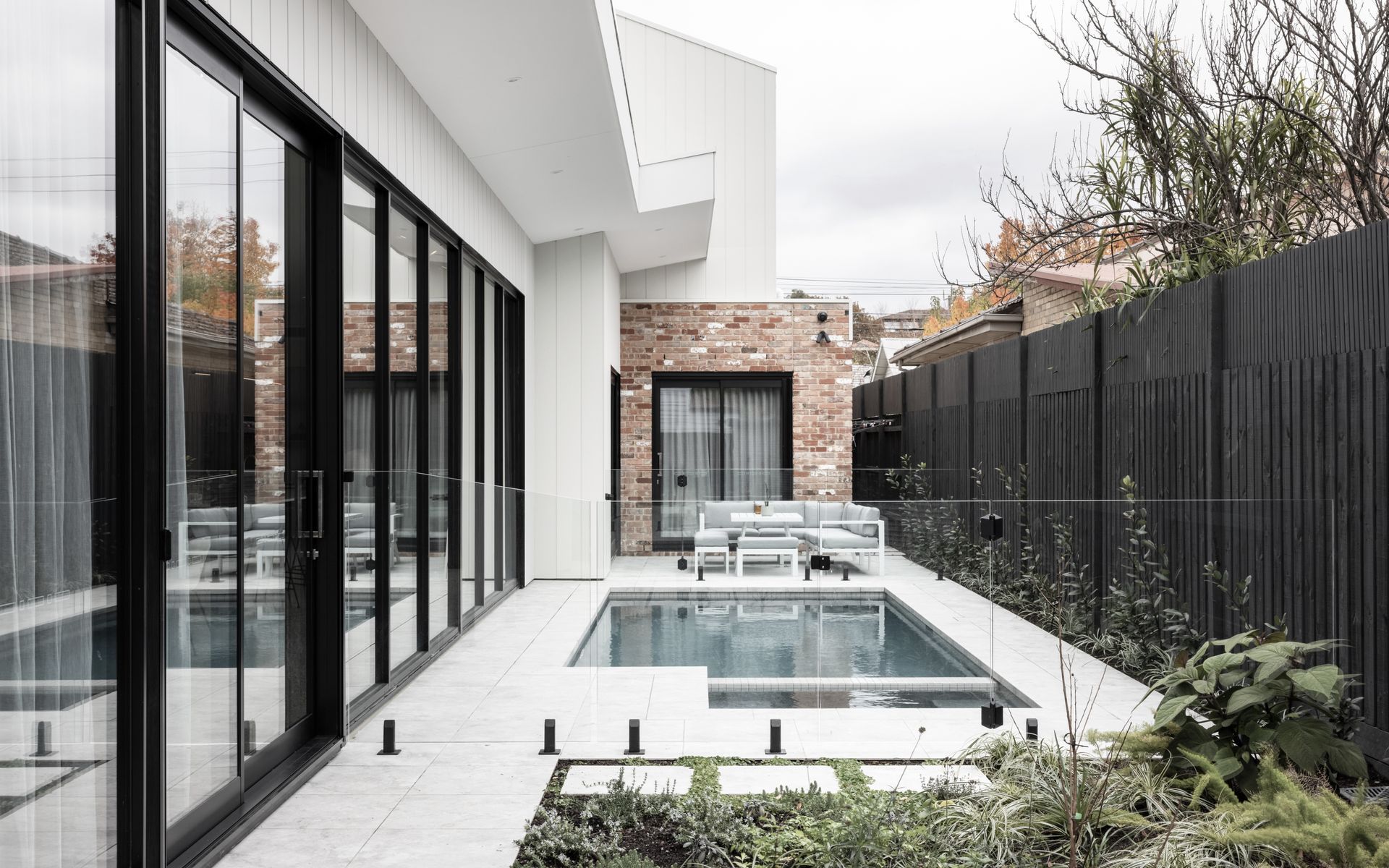 Supporting Image 7 for Loxton Built