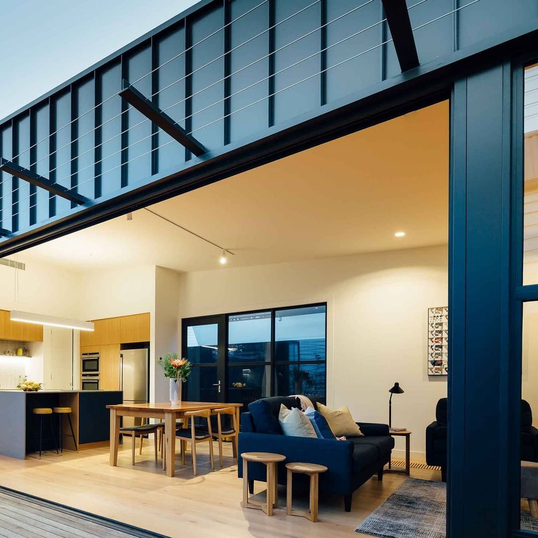 Evan Kamvissis Architecture
