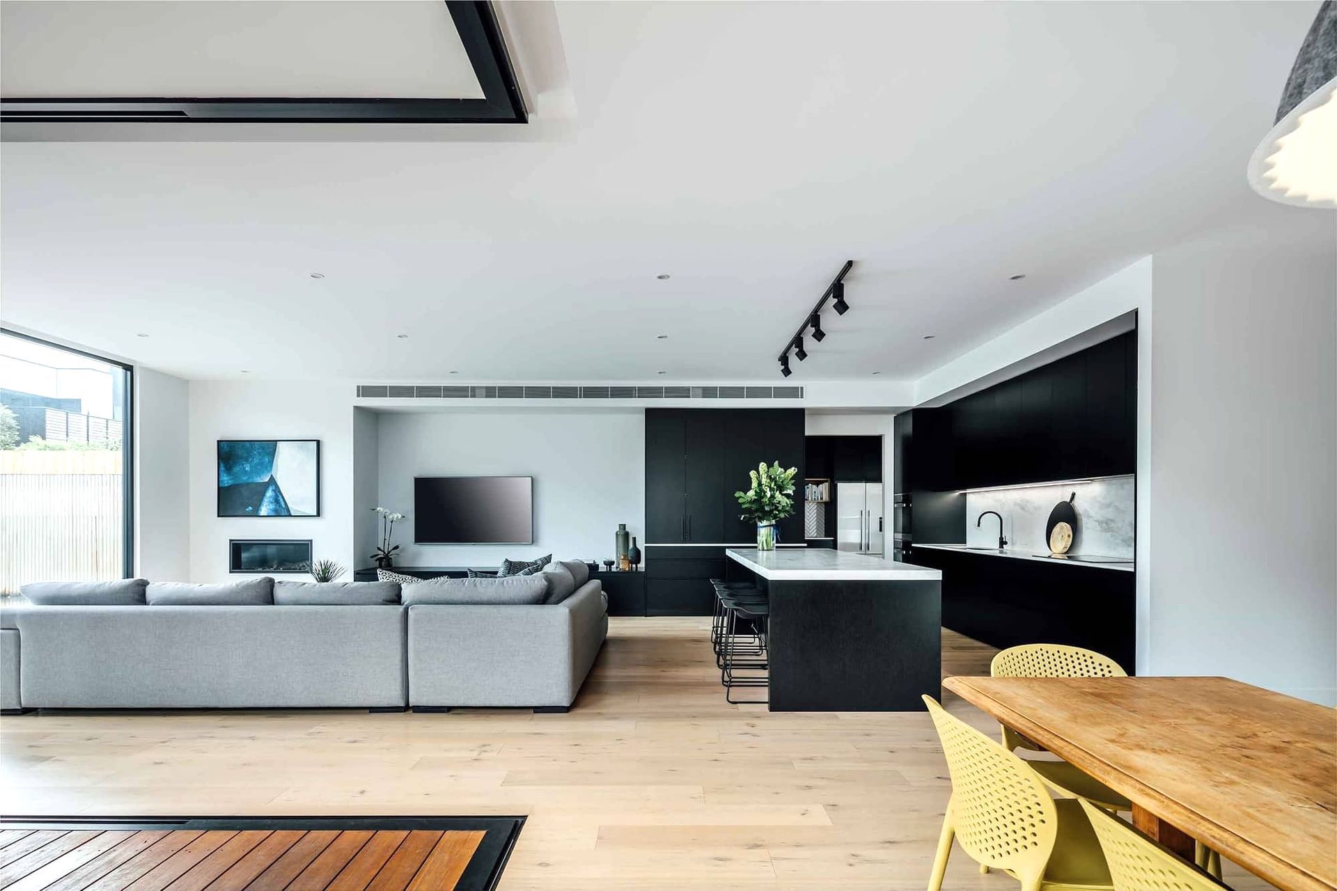 Supporting Image 1 for Evan Kamvissis Architecture