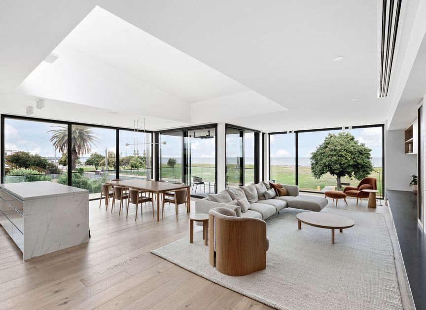 Basset & Lobaza Architects