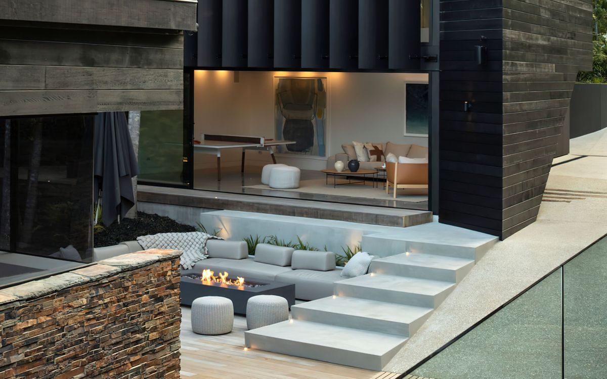 Daniel Marshall Architects banner