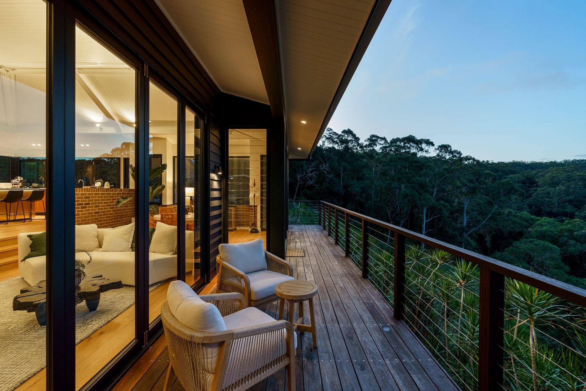 Supporting Image 1 for Fabric Architecture