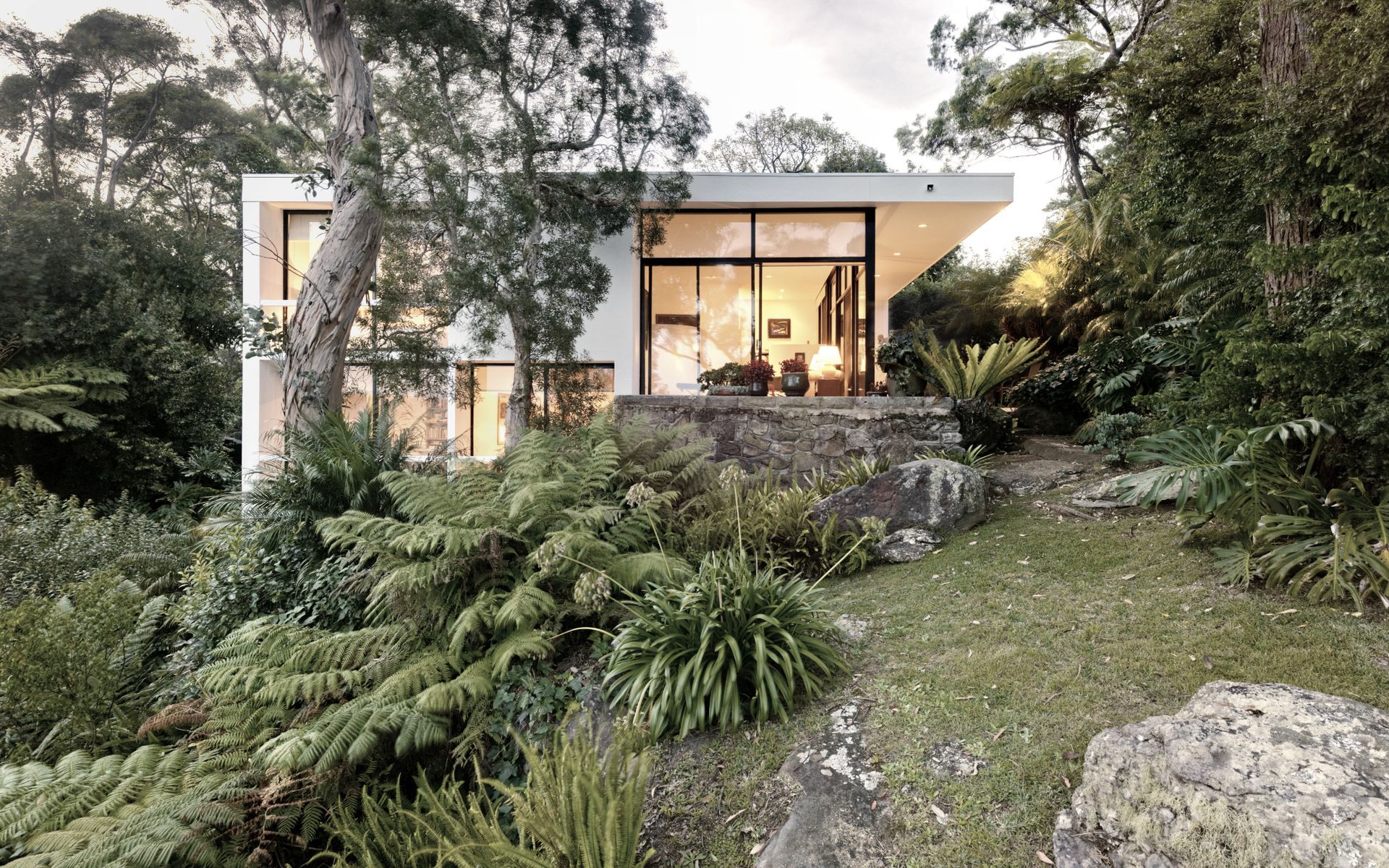 Hero Banner for Porebski Architects