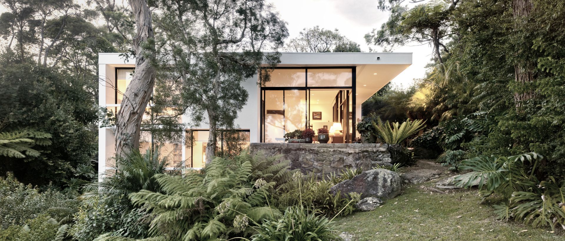 Hero Banner for Porebski Architects